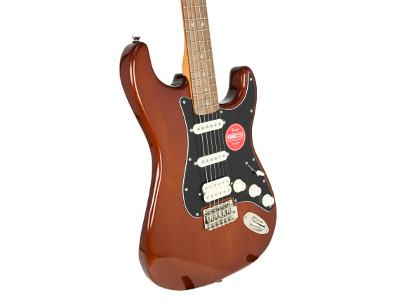 fender-sq-cv-70s-strat-hss-lrl-wal-b-stock_6a0190deb5ad4.jpg