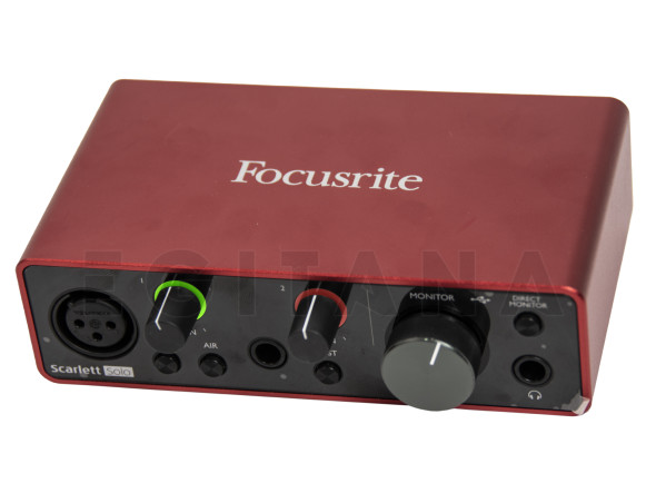 focusrite-scarlett-solo-studio-3rd-gen_62b496998f642.jpg