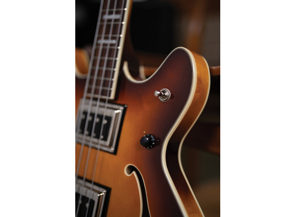 guild-starfire-deluxe-bass-st_6ae470d824d58.jpg
