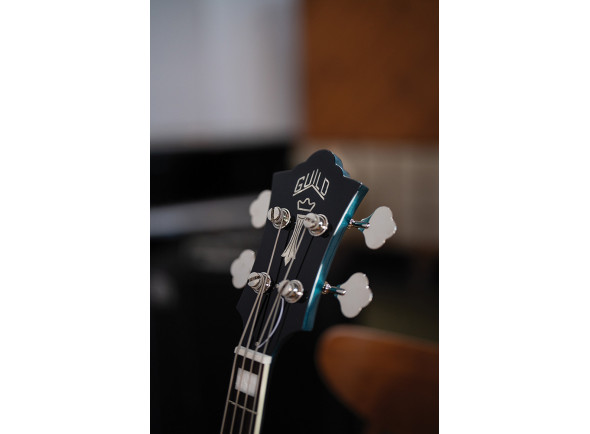 guild-starfire-deluxe-bass-ttd_6ae473b05bdc5.jpg