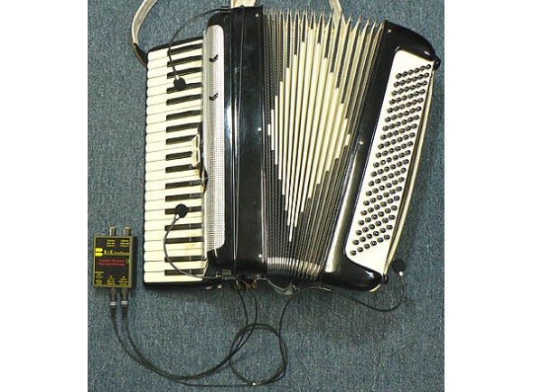 kk-sound-accordion-microphone-system_5c49e83d5ce2d.jpg