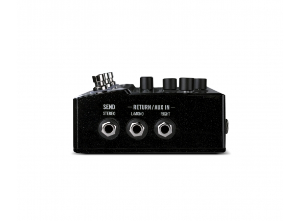 line6-hx-stomp-box_5bb32c7bbee05.jpg