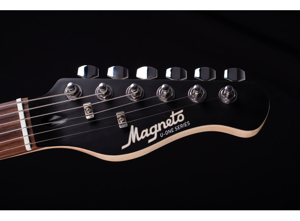 magneto-u-one-u-wave-classic-transparent-black-matte-ash-with-gig-bag_68d666cd81790.jpg