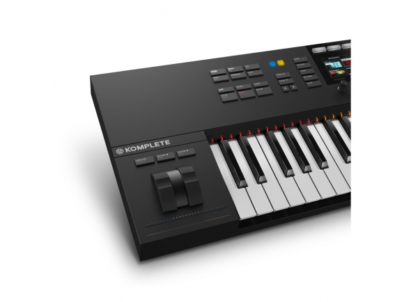 native-instruments-komplete-kontrol-s49-mk2_5af081585409d.jpg