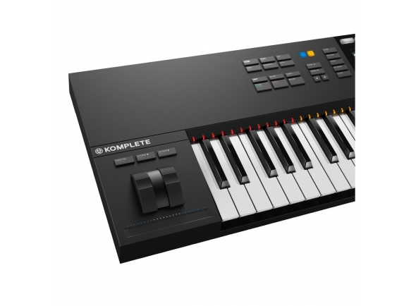 native-instruments-komplete-kontrol-s61-mk2_5af083340894b.jpg