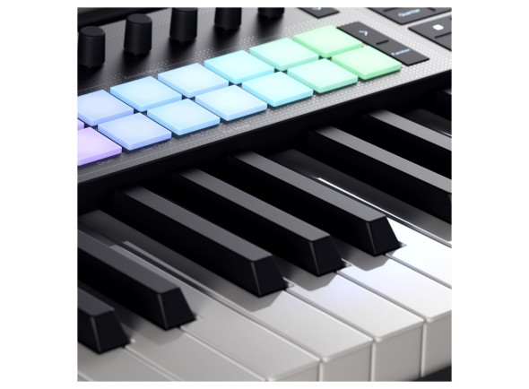 novation-launchkey-37-mk4_676980a2627a6.jpg