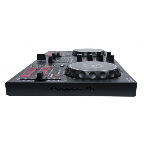 pioneer-ddj-200-smart-dj-controller_5f7c9d91a6645.jpg