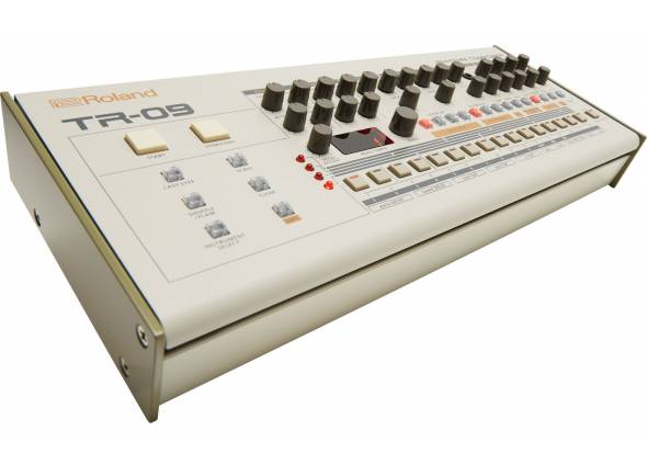 roland-tr-09_59959942c369f.jpg