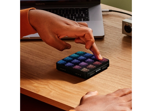 roli-lightpad-m-studio-edition_5ea94ae7b14ad.jpg