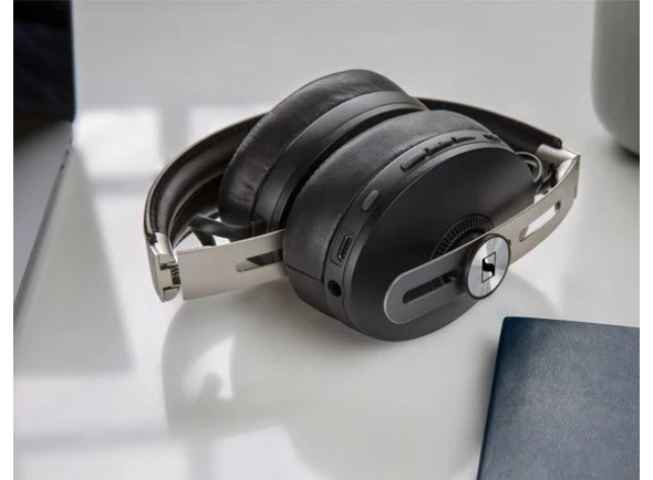 sennheiser-momentum-wireless-_5f32a918ae62c.jpg