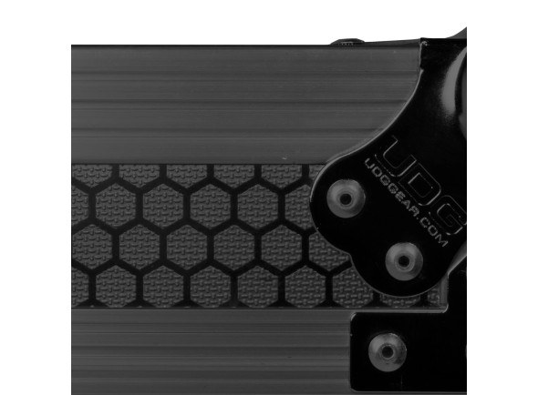 udg-ultimate-flight-case-multi-formato-cdj-mixer-mk3_6abf66e7b9ac5.jpg