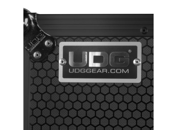 udg-ultimate-flight-case-multi-formato-cdj-mixer-mk3_6abf66e9bf884.jpg