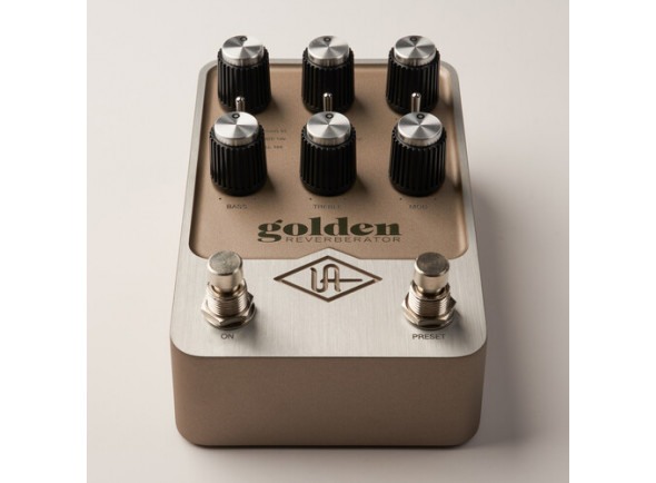 universal-audio-golden-reverberator-pedal_6061931dbc02c.jpg