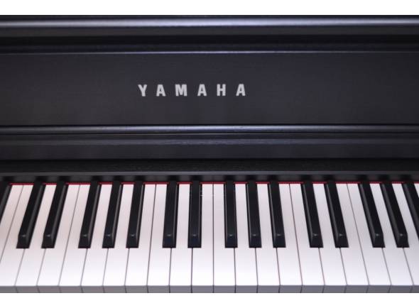 yamaha-clp-675-b_5ac5eee9ec575.jpg