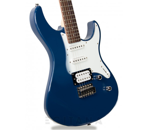 yamaha-pacifica-112v-united-blue_6065f74a81df5.jpg