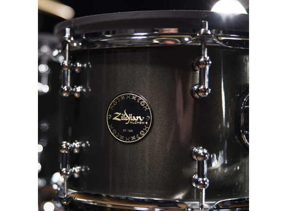 zildjian-alchem-e-gold-e-drum-kit_670545ee123f2.jpg