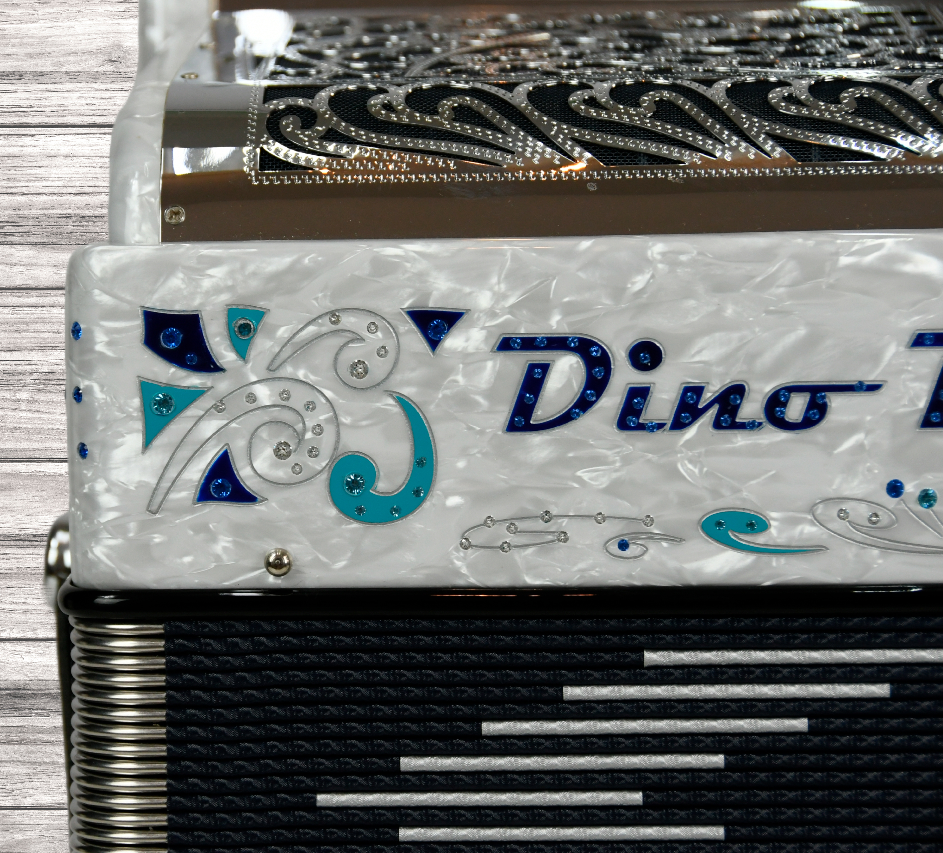 dino-baffetti-supertuga-branca_67cf1f671714a.jpg