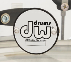 dw-drums-14x06-design-acryl-snare-drum-ddac0614sscl_67d9c1e3e23d1.jpg