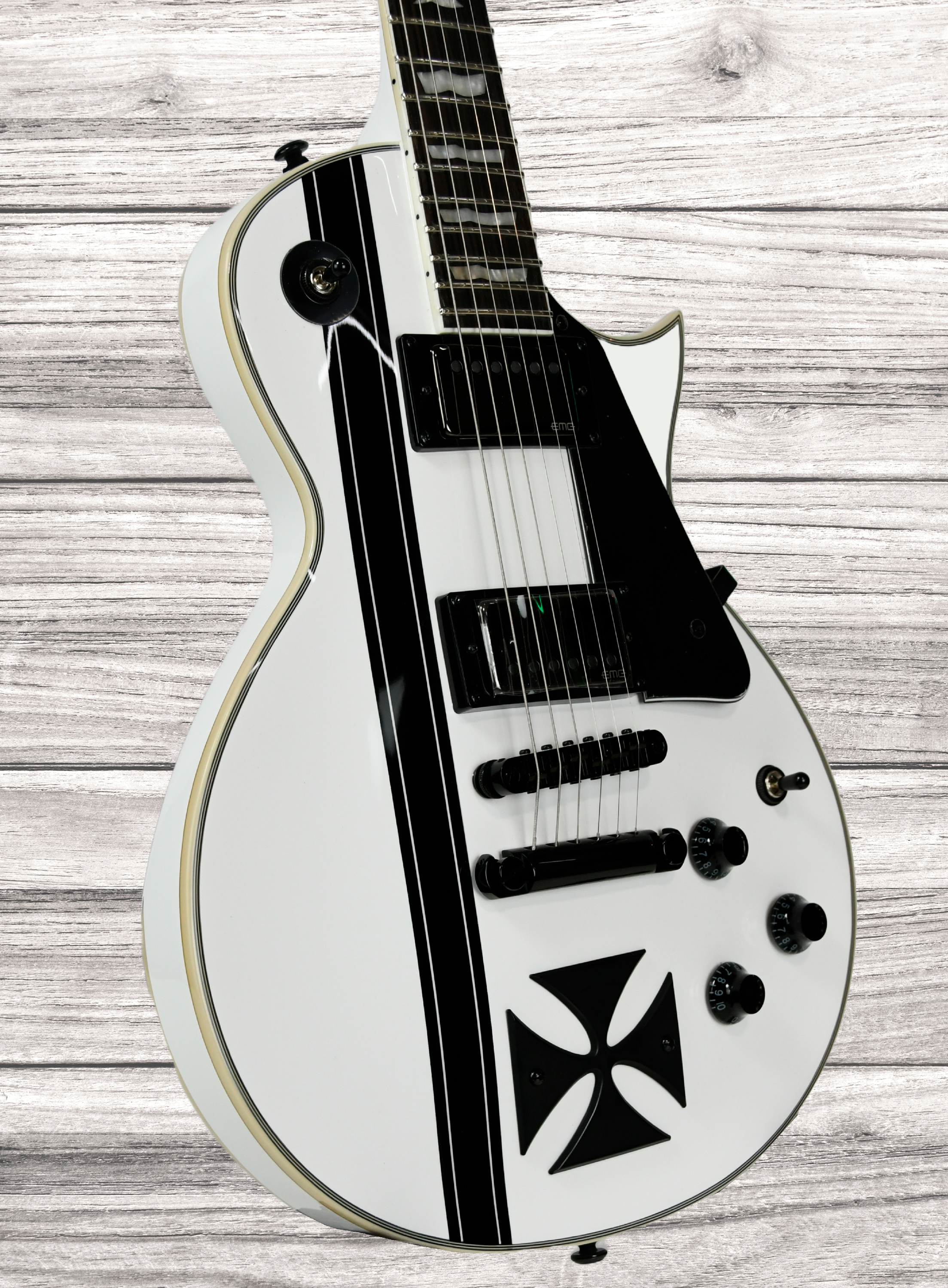 esp-ltd-iron-cross-sw_68b1ab9353434.jpg