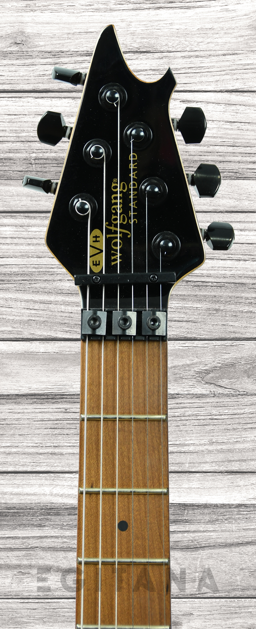 evh-wolfgang-standard-baked-mn-stryker-red_61168f160c9aa.png