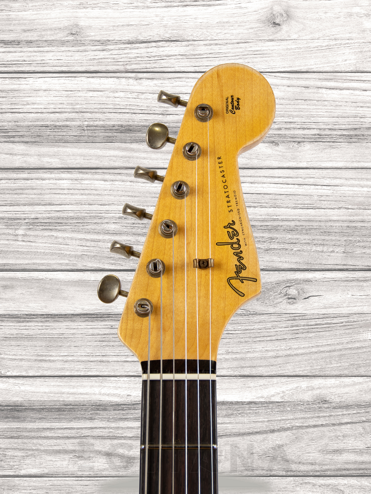 fender-1959-heavy-relic-faded-aged-chocolate-3-color-sunburst_608bedf3a0b3f.jpg