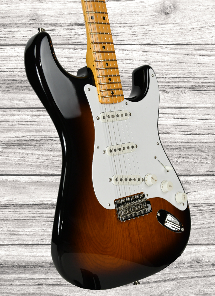 fender-70th-anniversary-american-vintage-ii-1954-maple-fingerboard-2-color-sunburst_65eed1a666b11.jpg