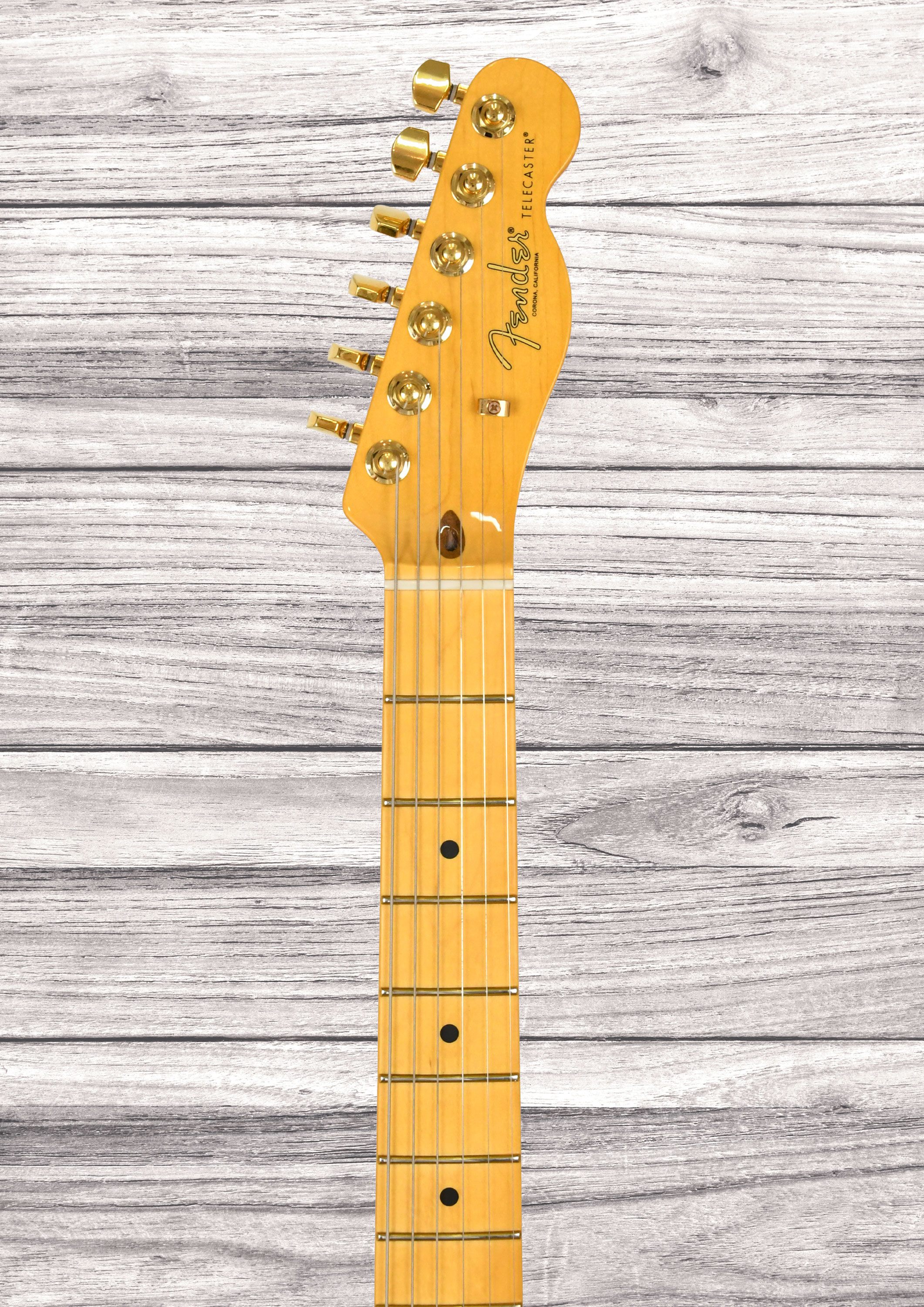 fender-75th-anniversary-american-professional-custom-telecaster-mn-2-color-sunburst_6a8c257420ac6.jpg