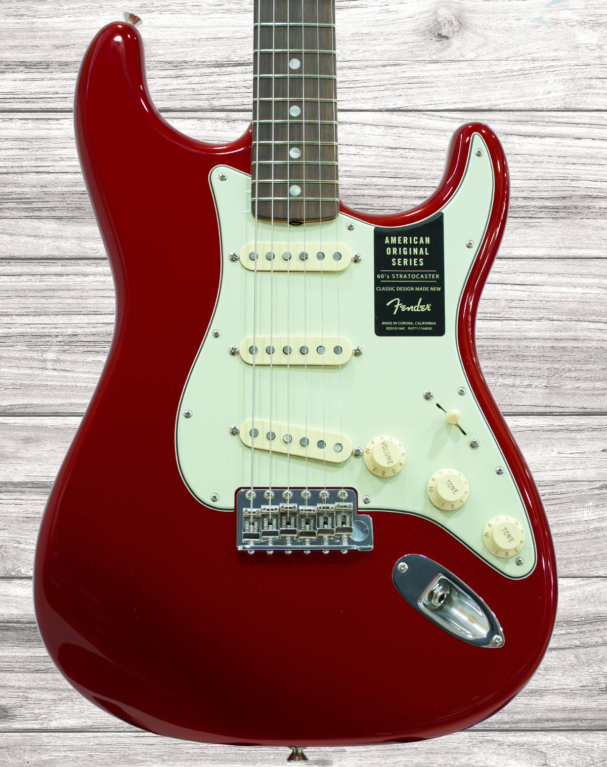 fender-am-original-60-strat-rw-car_5ee3a6dee3dc2.jpg