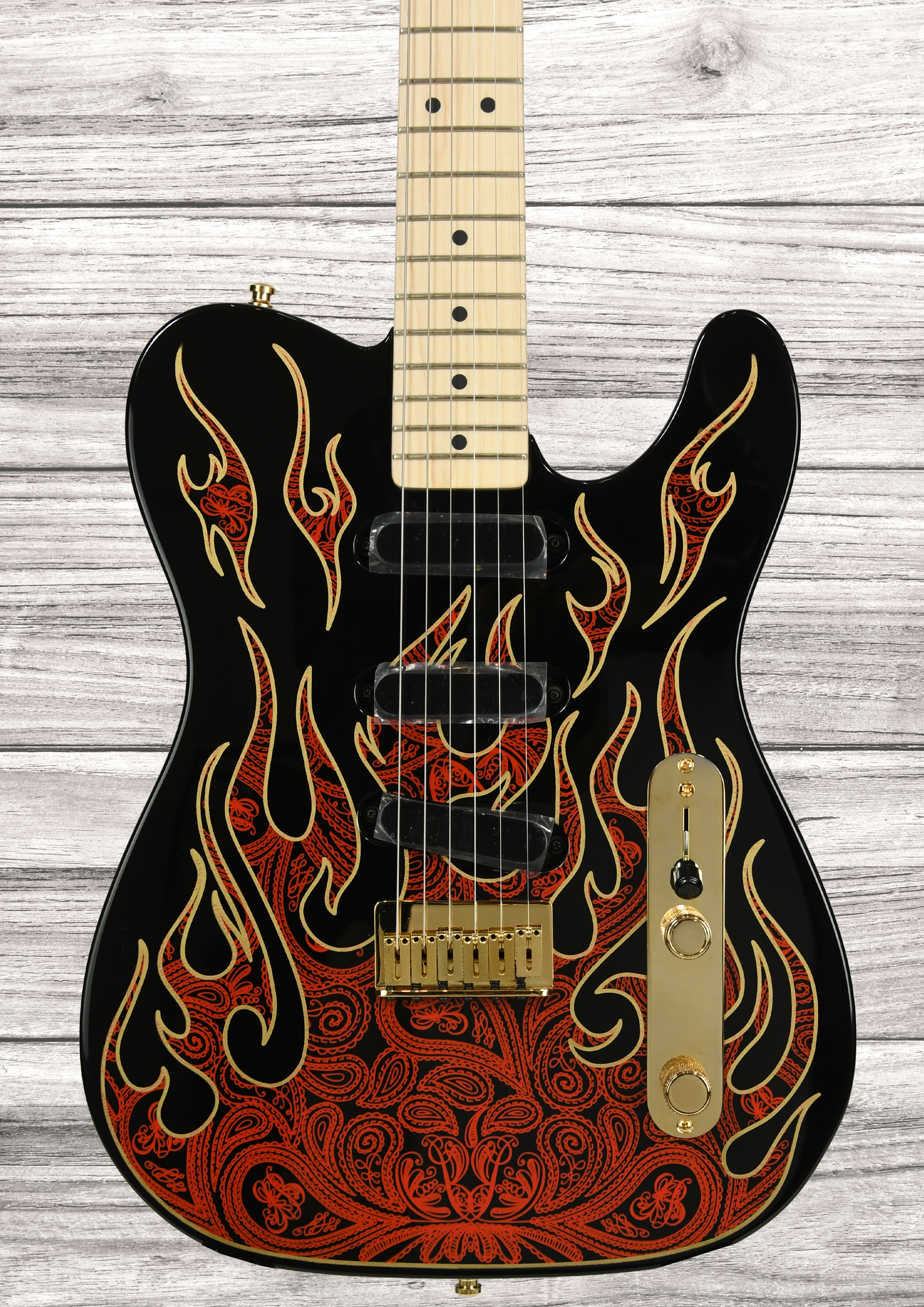 fender-american-james-burton-limited-edition-maple-fingerboard-red-paisley-flames_6908d0c57e65f.png
