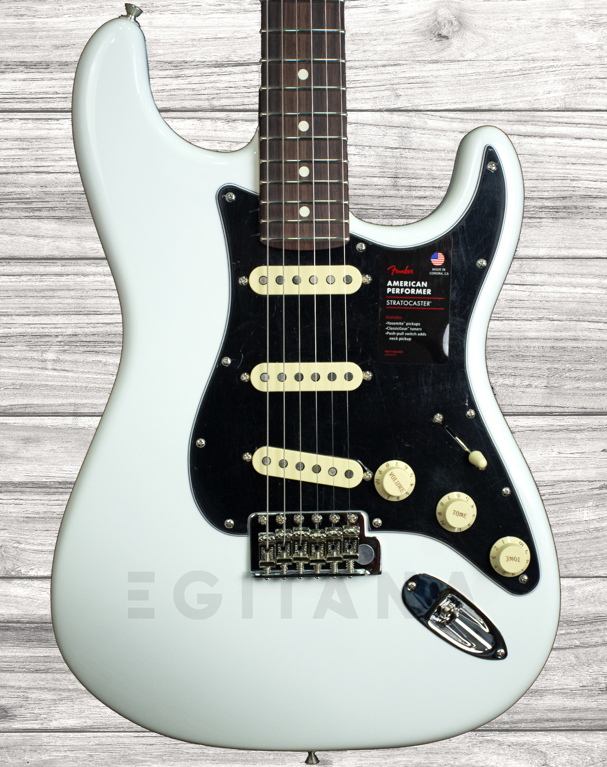 fender-american-perf-strat-rw-aw-_5f64bda89a5e1.jpg