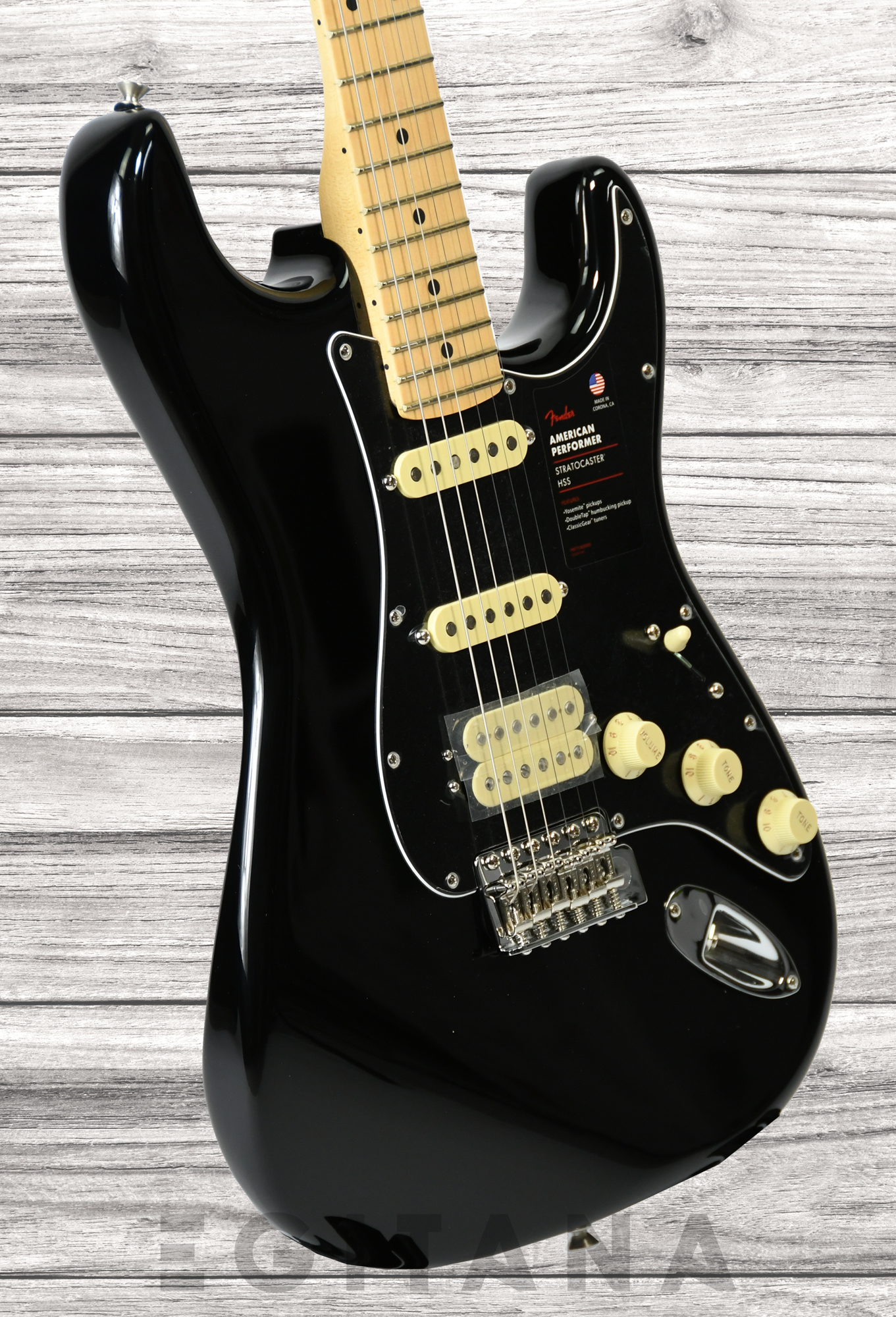 fender-american-perf-stratocaster-hss-mn-black_63510d252b478.jpg