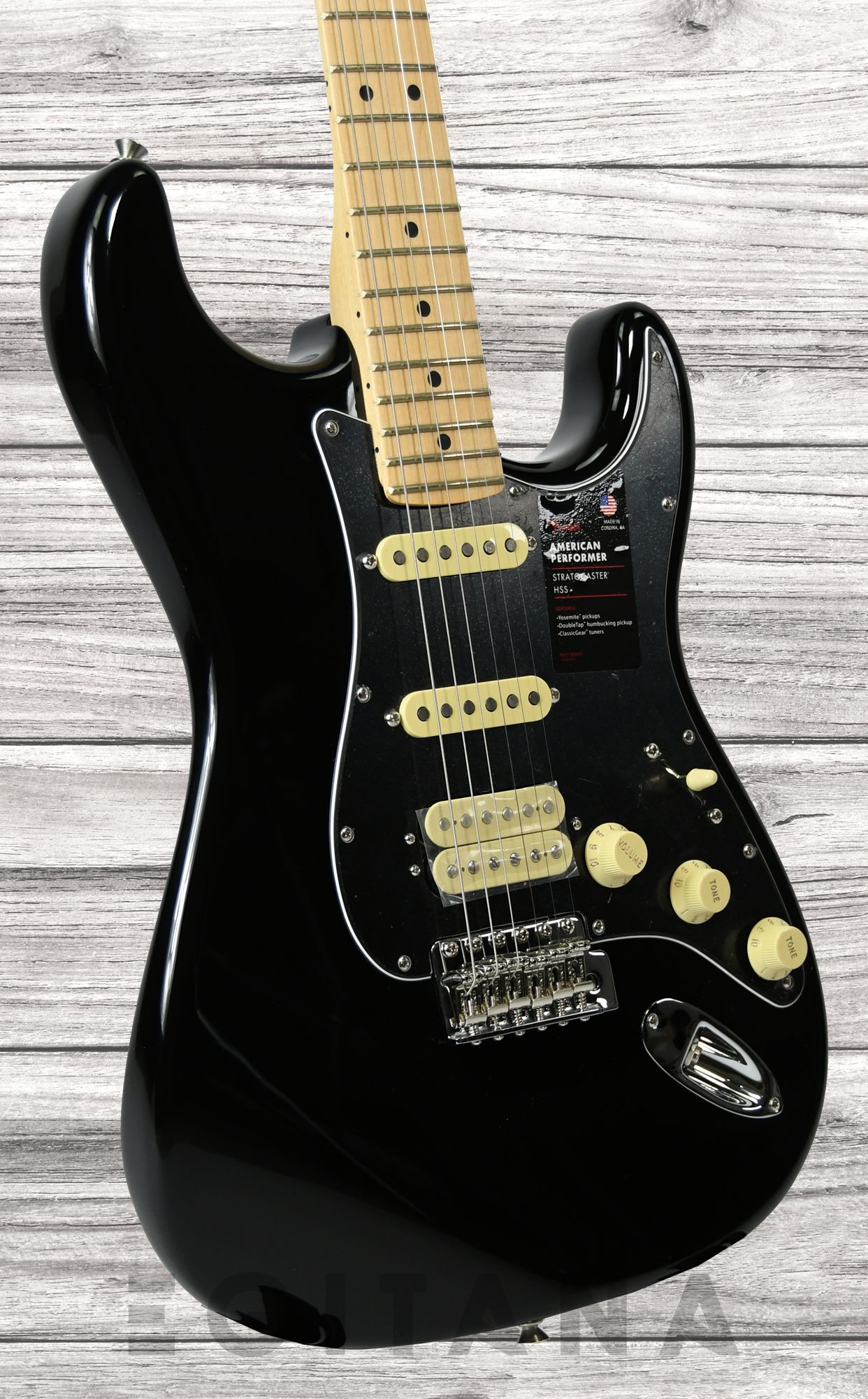 fender-american-perf-stratocaster-hss-mn-black_6351120e72aad.jpg