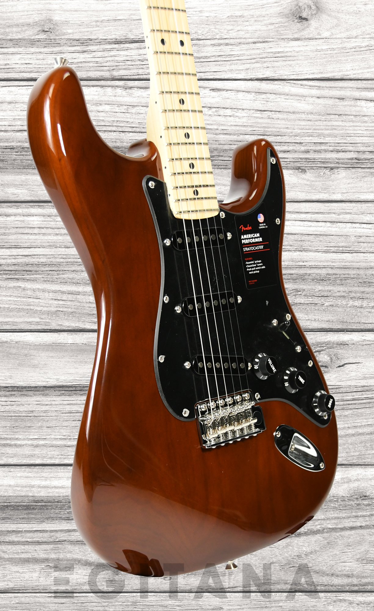 fender-american-performer-walnut-maple-limited-edition_6357bc28175e6.jpg