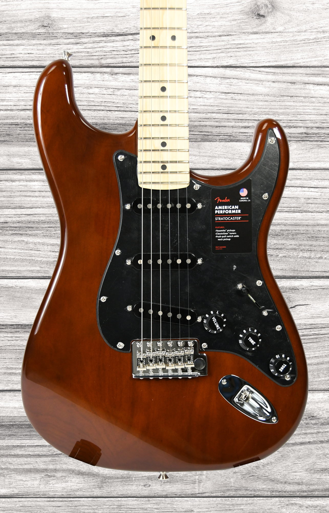 fender-american-performer-walnut-maple-limited-edition_6357bc2b8492f.jpg