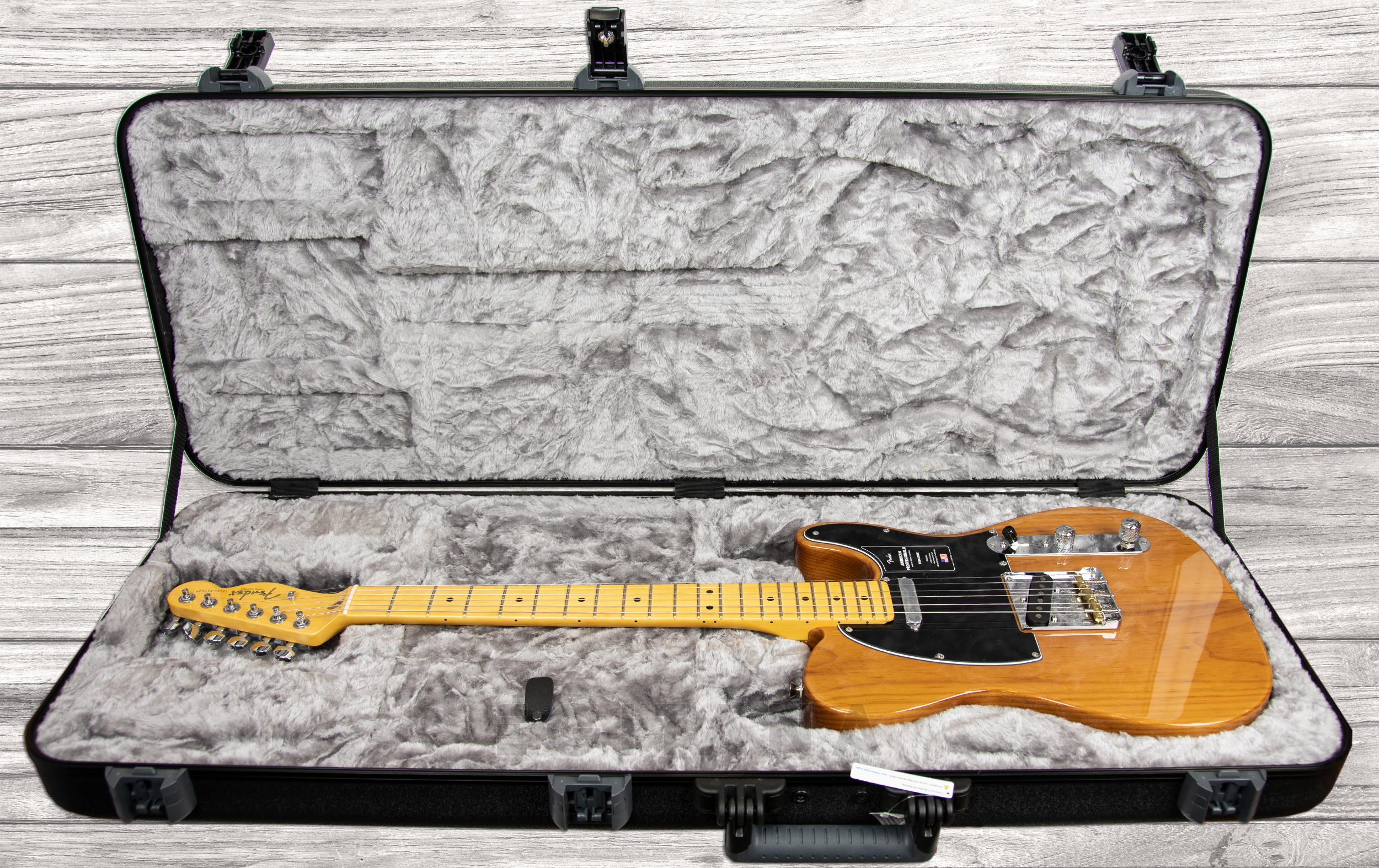 fender-american-professional-ii-telecaster-mn-roasted-pine_5fa026940ac5a.jpg