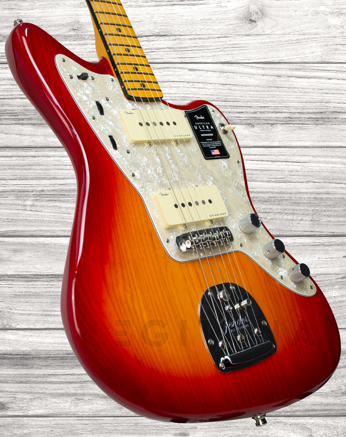 fender-american-ultra-jazzm-mn-prb_5ef235c00de54.jpg