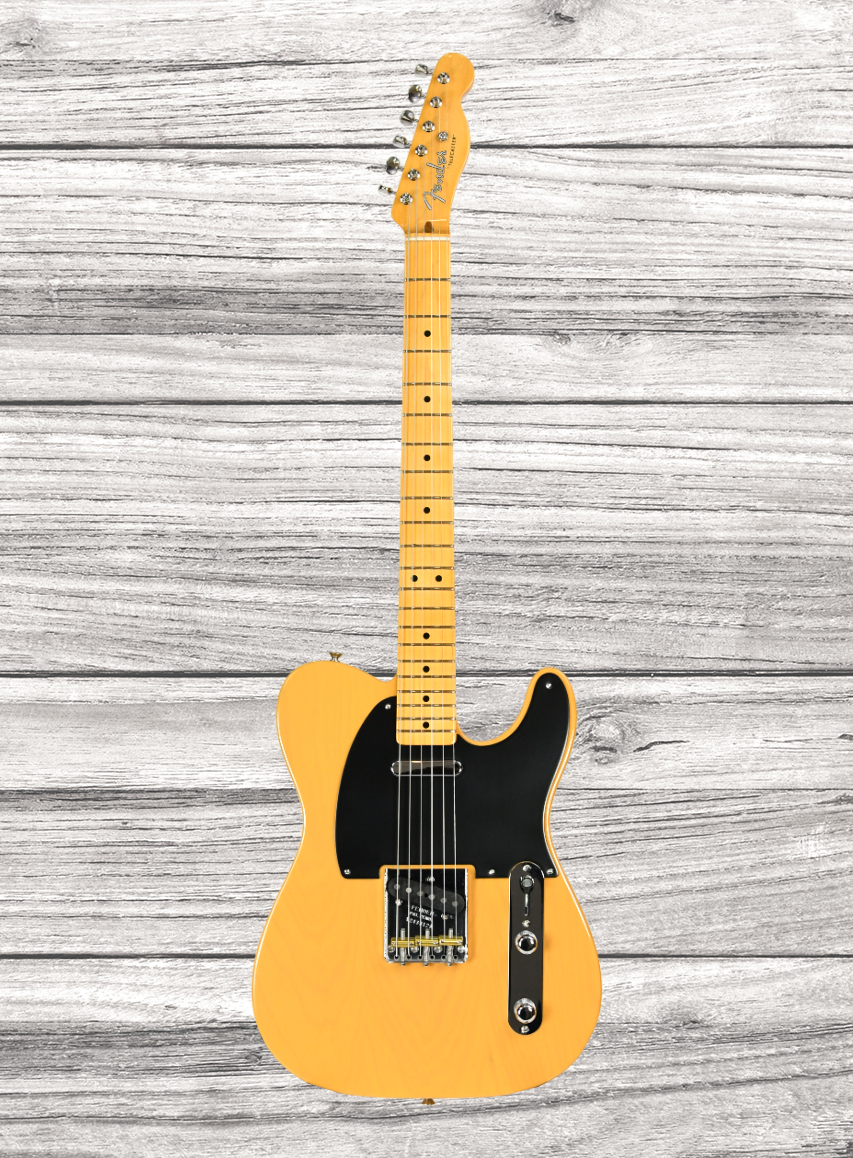 fender-american-vintage-ii-1951-maple-fingerboard-butterscotch-blonde_667975627f0d0.jpg