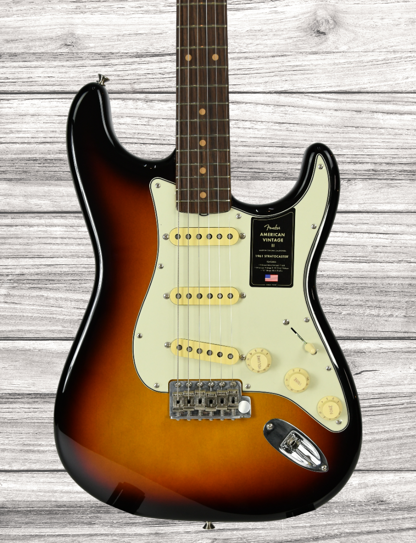 fender-american-vintage-ii-1961-rosewood-fingerboard-3-color-sunburst_65dc7062937a8.png