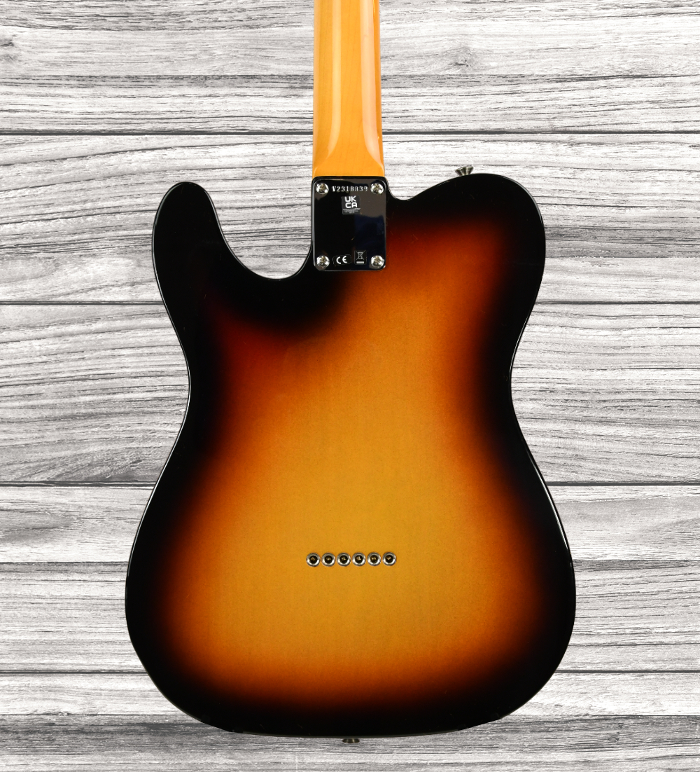 fender-american-vintage-ii-1963-rosewood-fingerboard-3-color-sunburst_64c3d93976672.jpg