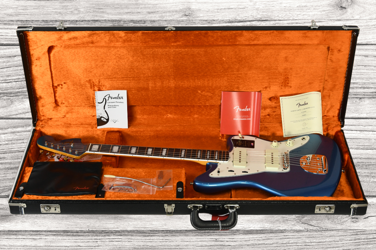 fender-american-vintage-ii-1966-jazzmaster-rosewood-fingerboard-lake-placid-blue_65ba6bd031ce5.jpg