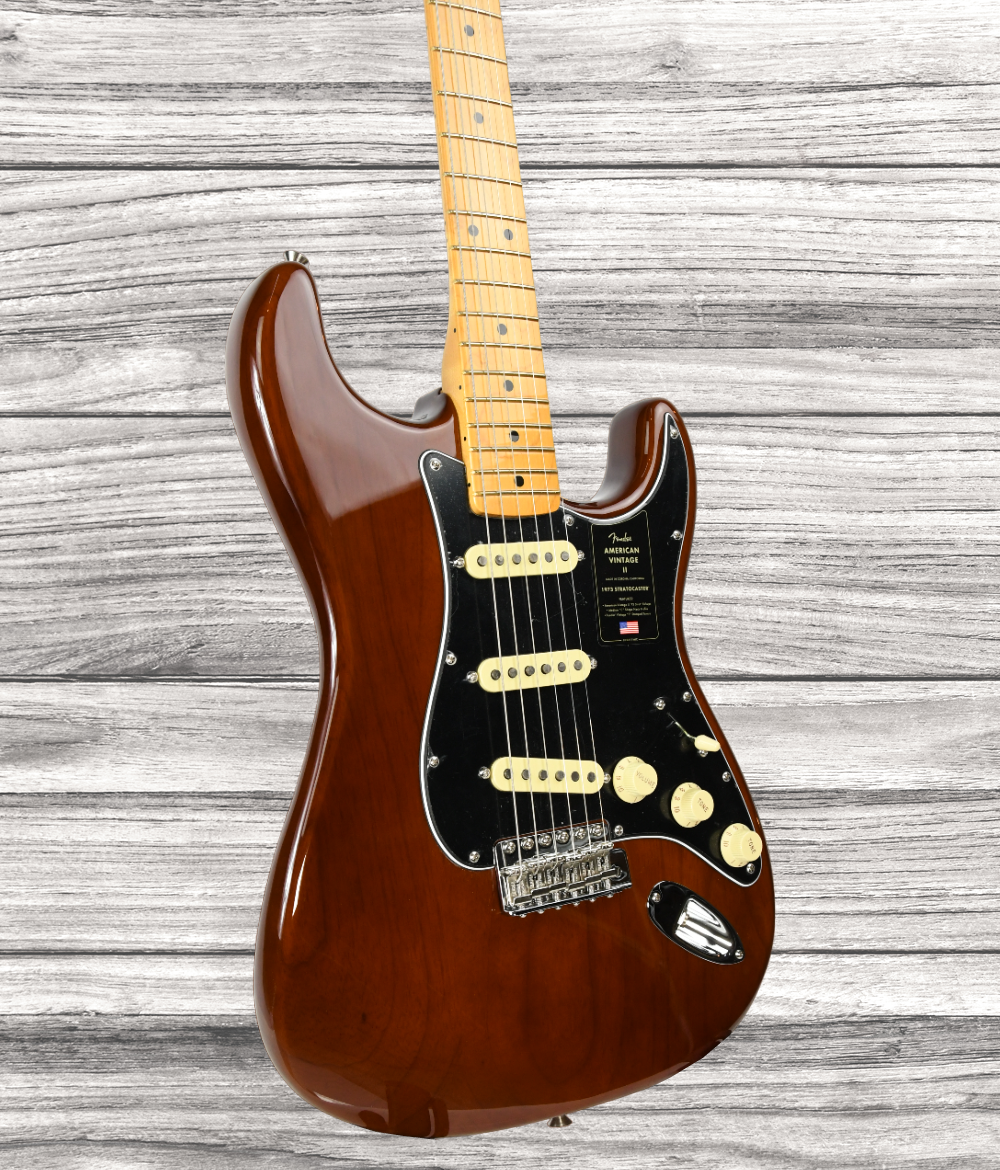 fender-american-vintage-ii-1973-maple-fingerboard-mocha_64c779a4a16a7.png