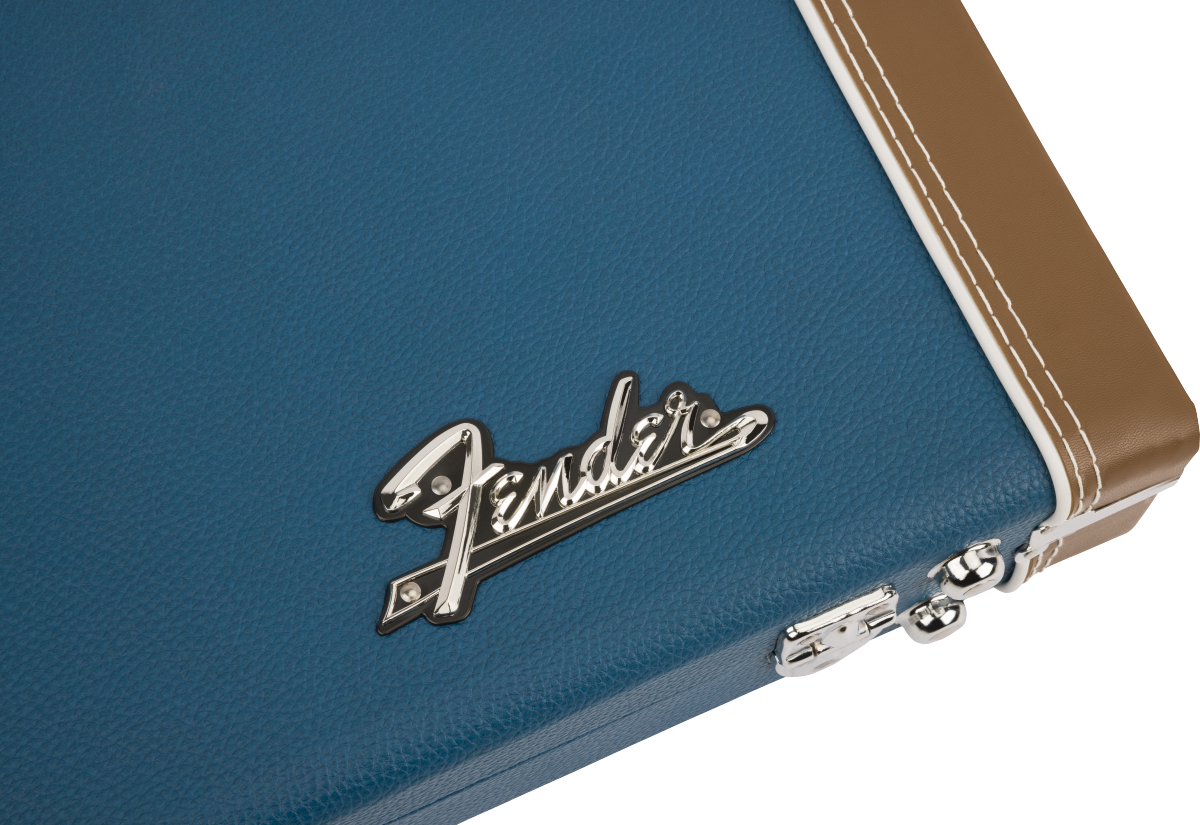 fender-classic-series-wood-case-strat-tele-lake-placid-blue_6319b70b3f59b.png