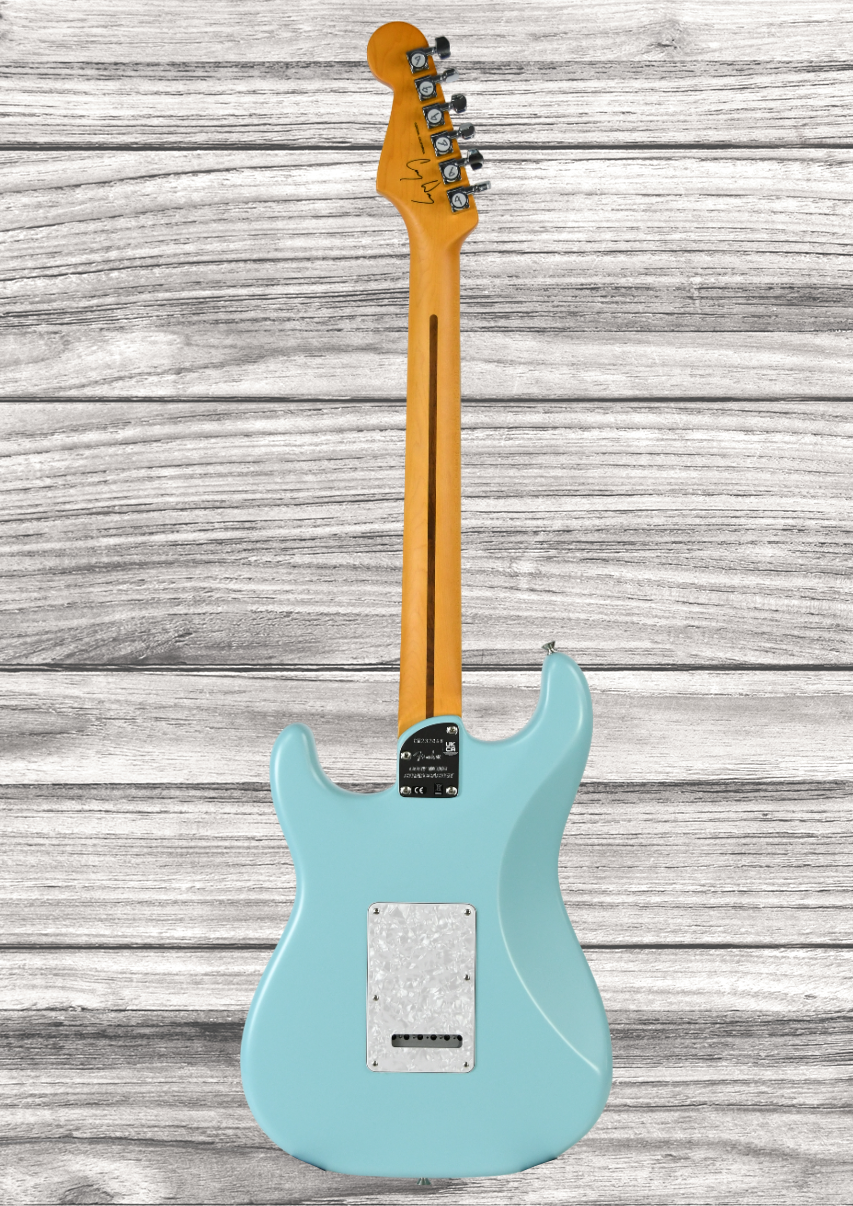 fender-cory-wong-strat-daphne-blue-edicao-limitada_65d7781fab73b.png