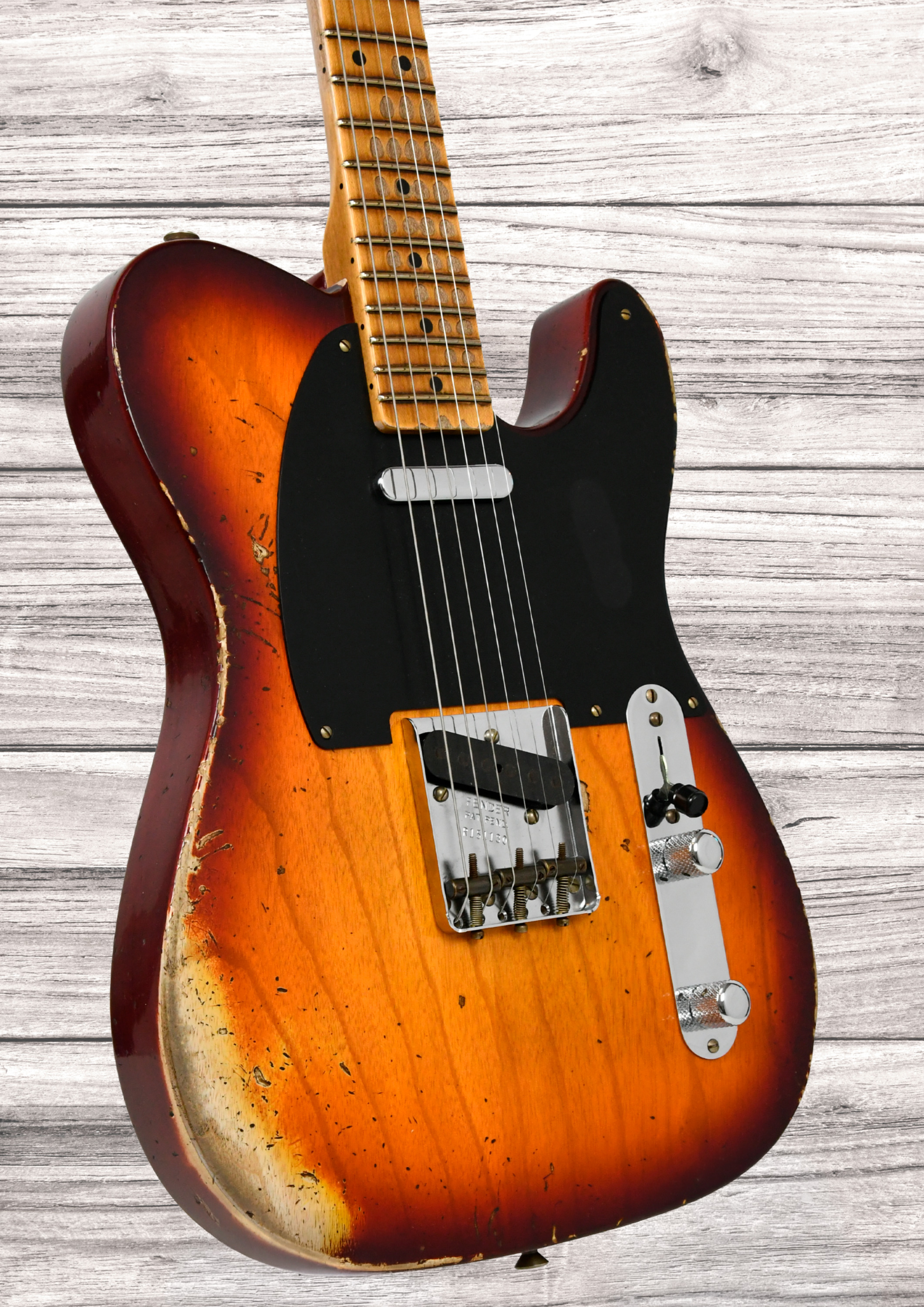 fender-custom-shop-1951-nocaster-heavy-relic-mn-aged-cherry-sunburst_6aaac33a70b1b.jpg