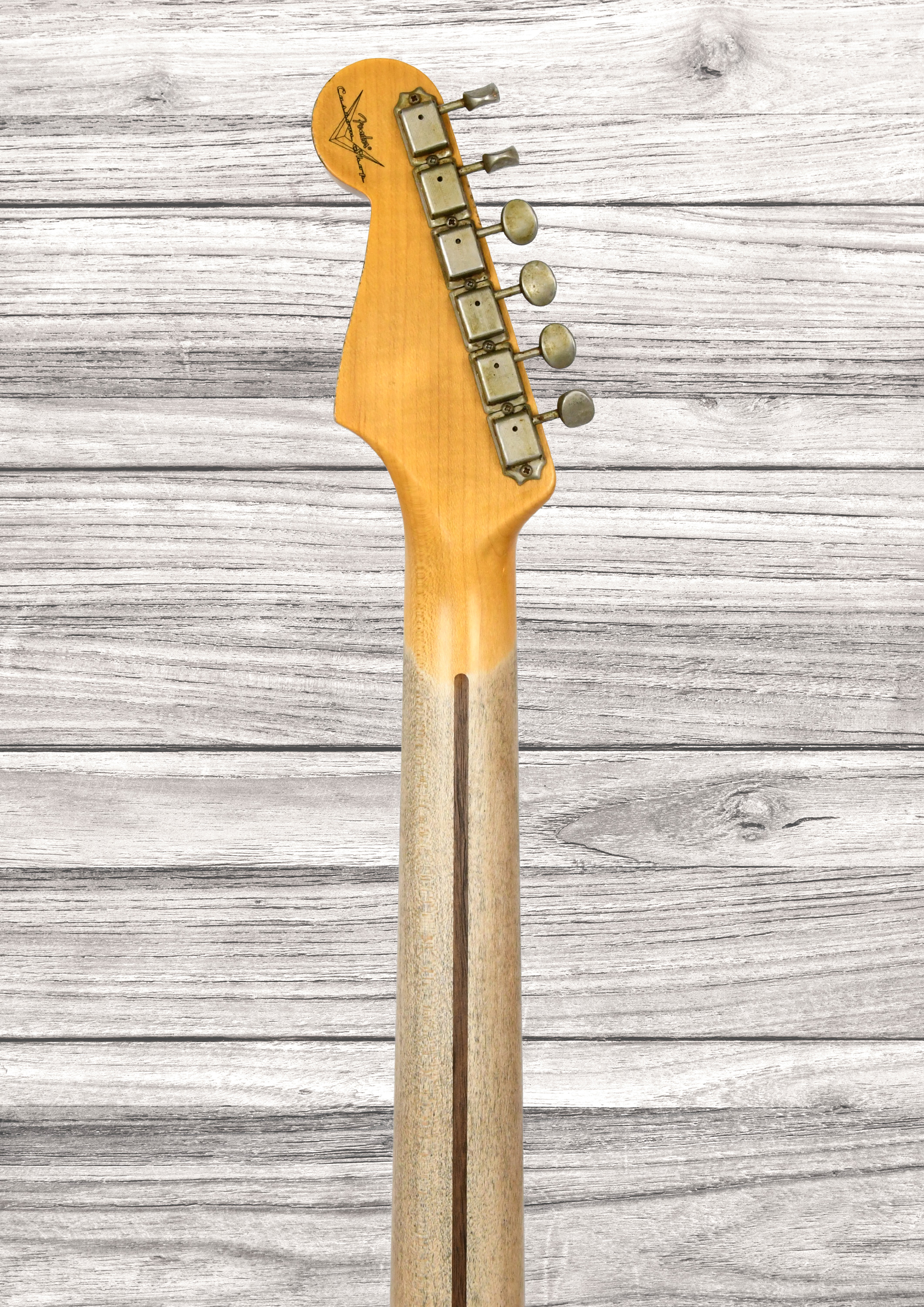 fender-custom-shop-1957-stratocaster-heavy-relic-mn-aged-fiesta-red_6aaab8900d3c7.jpg