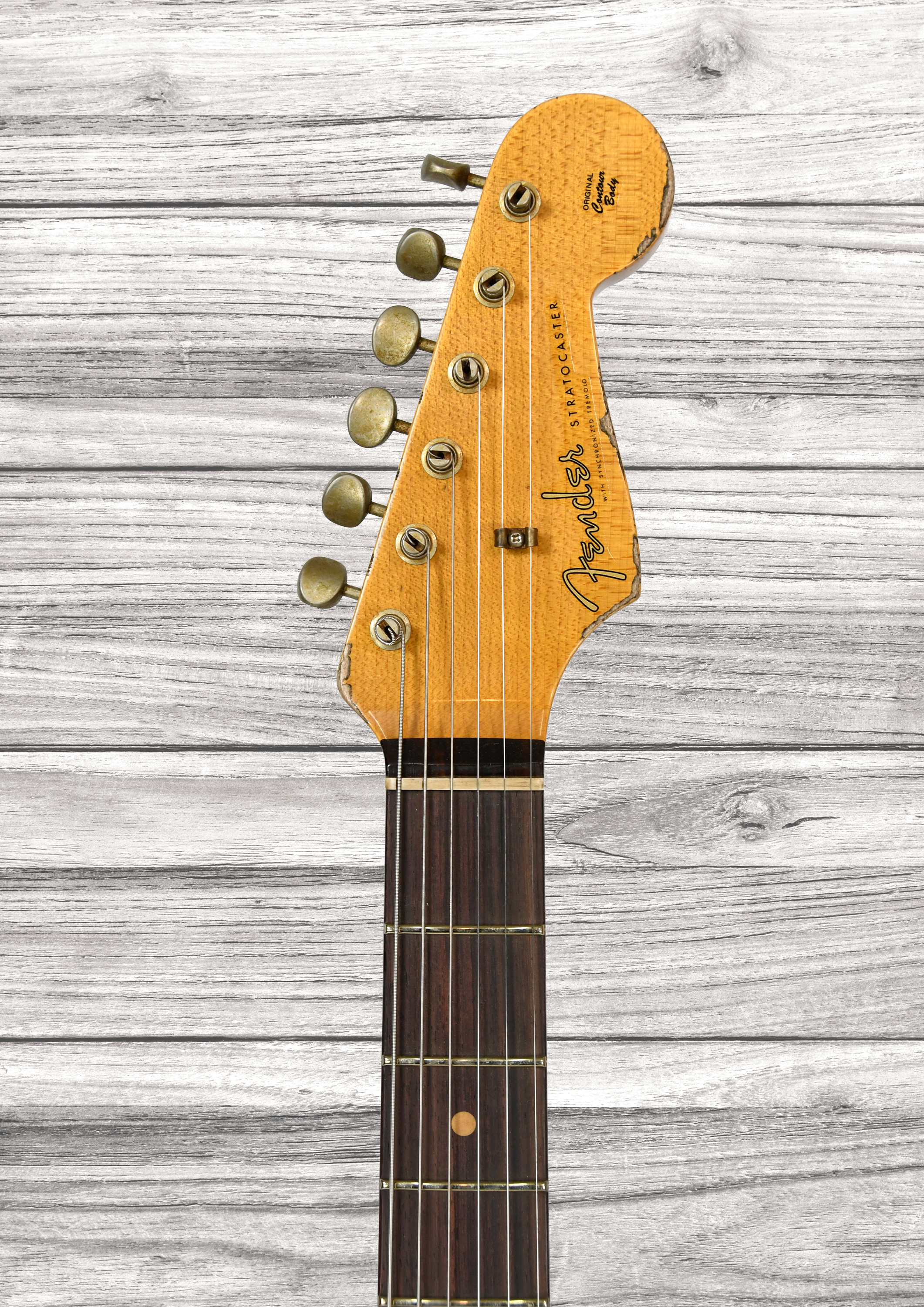 fender-custom-shop-1960-stratocaster-heavy-relic-rosewood-fingerboard-aged-black-over-3-colour-sunburst_68f7a2e7a8a80.jpg