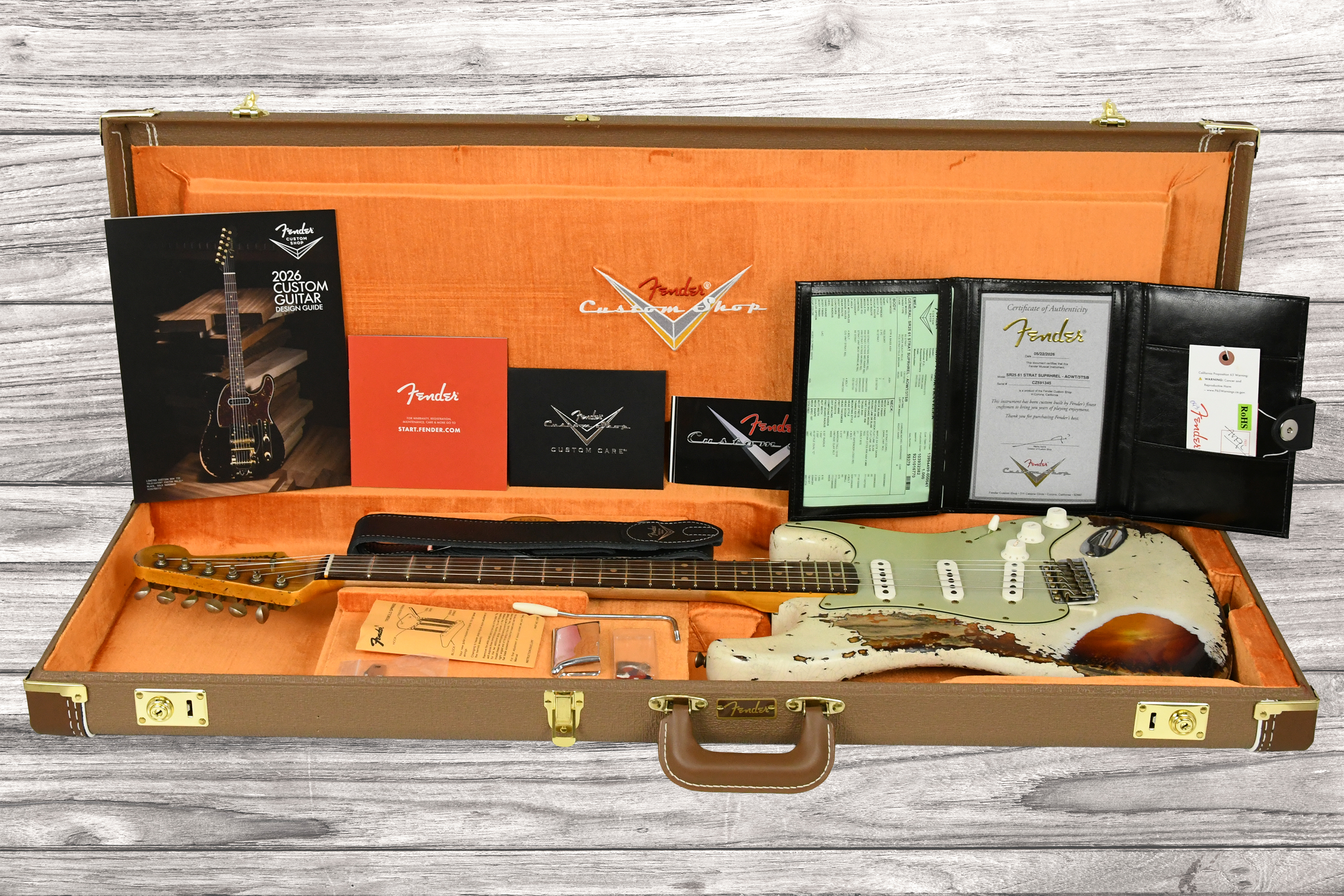 fender-custom-shop-1961-stratocaster-super-heavy-relic-3a-rw-aged-olympic-white-3tsb_6ab0f1eb27441.jpg