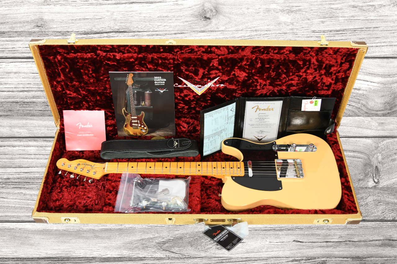 fender-custom-shop-52-deluxe-closet-classic-maple-neck-nocaster-blonde_641c65e9ae544.jpg