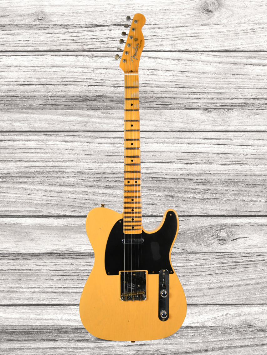 fender-custom-shop-52-telecaster-journeyman-relic-maple-neck-aged-nocaster-blonde_641c56781517e.jpg