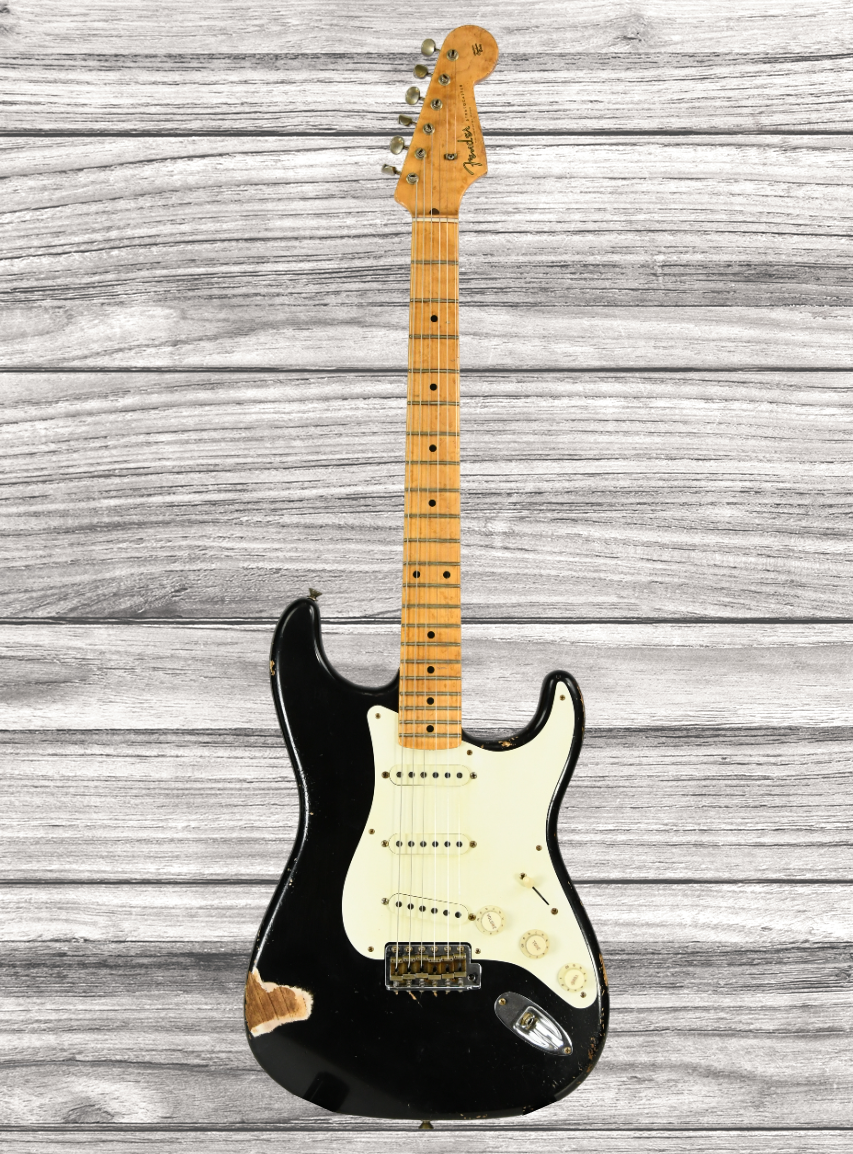 fender-custom-shop-56-strat-relic-black_6669c95bf3a25.png